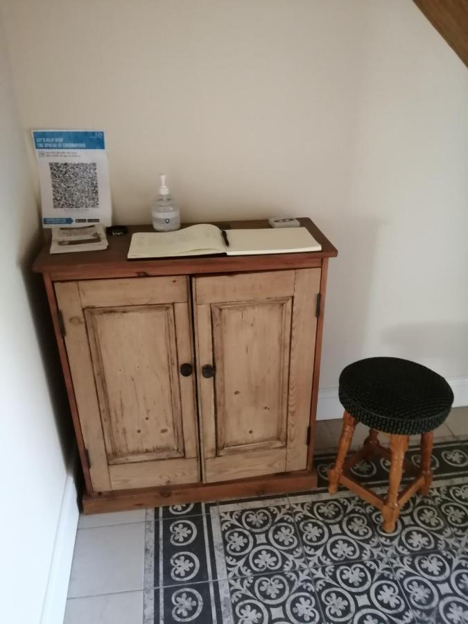 לינה וארוחת בוקר Donington on Bain The Old School מראה חיצוני תמונה